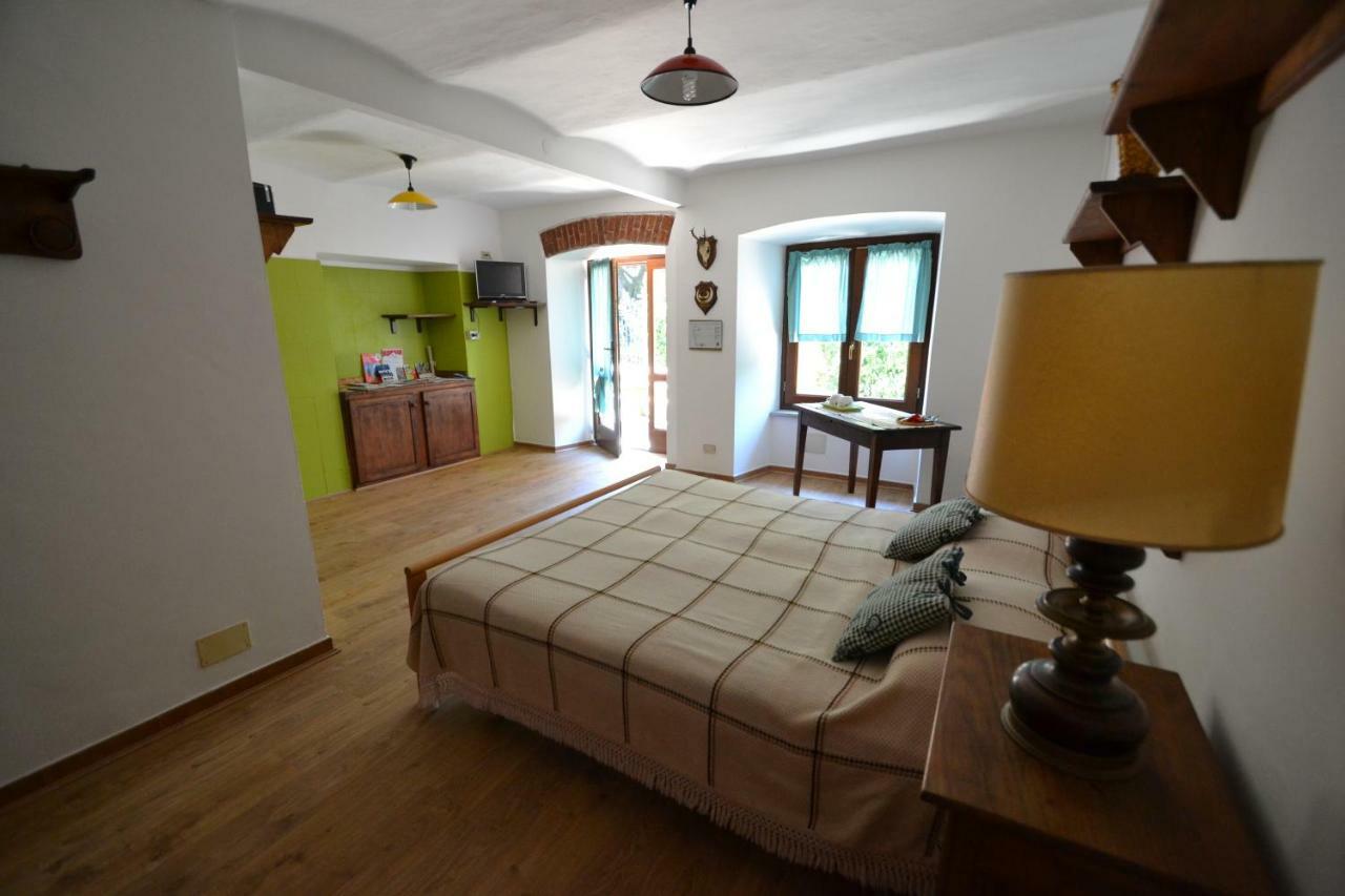 B&B 'L Cumbalot Perosa Argentina Exterior photo